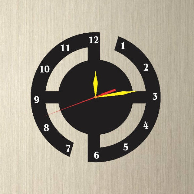 Custom Design Well Shaped Wall Clock For Home Decor