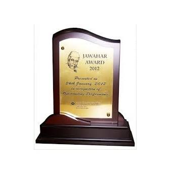 Custom Shield (5x7) (6x8) Give Your Office A Traditional Look