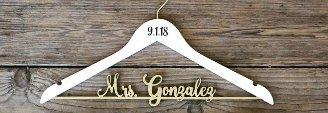 Design Your Own Customized Hanger