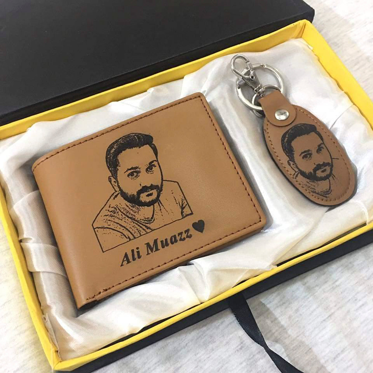 Personalized Picture And Name Wallet And Keychain With Gift Box - In Camel Color