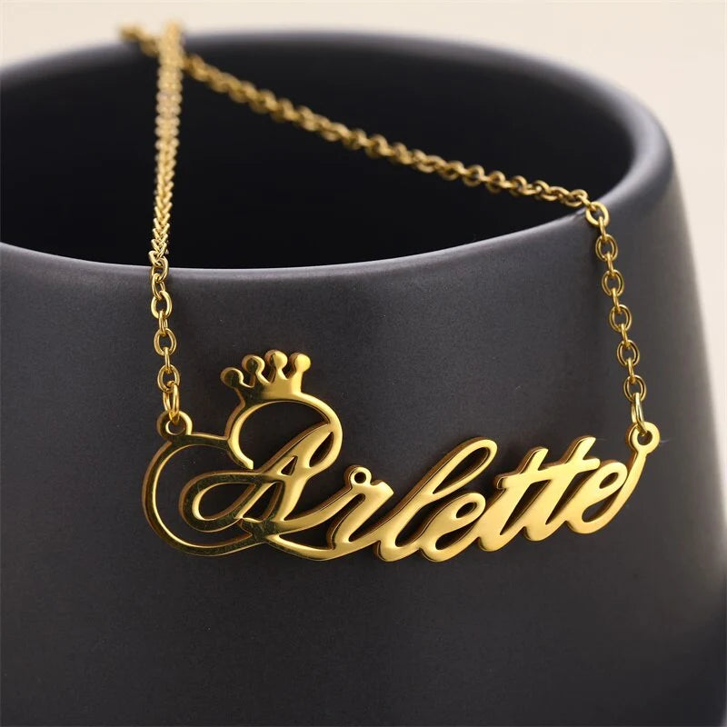 Personalized Crown Name Necklace