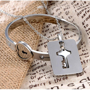 Love Key Bracelet