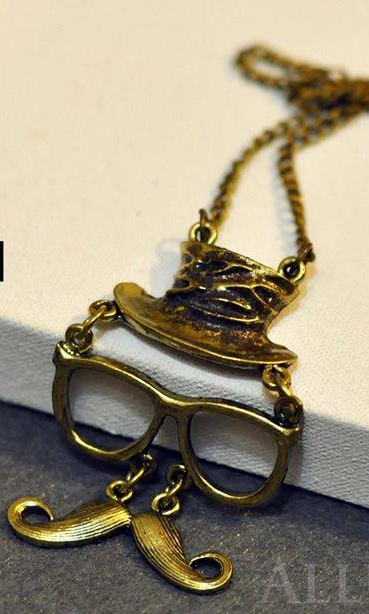 Hat Retro Necklace