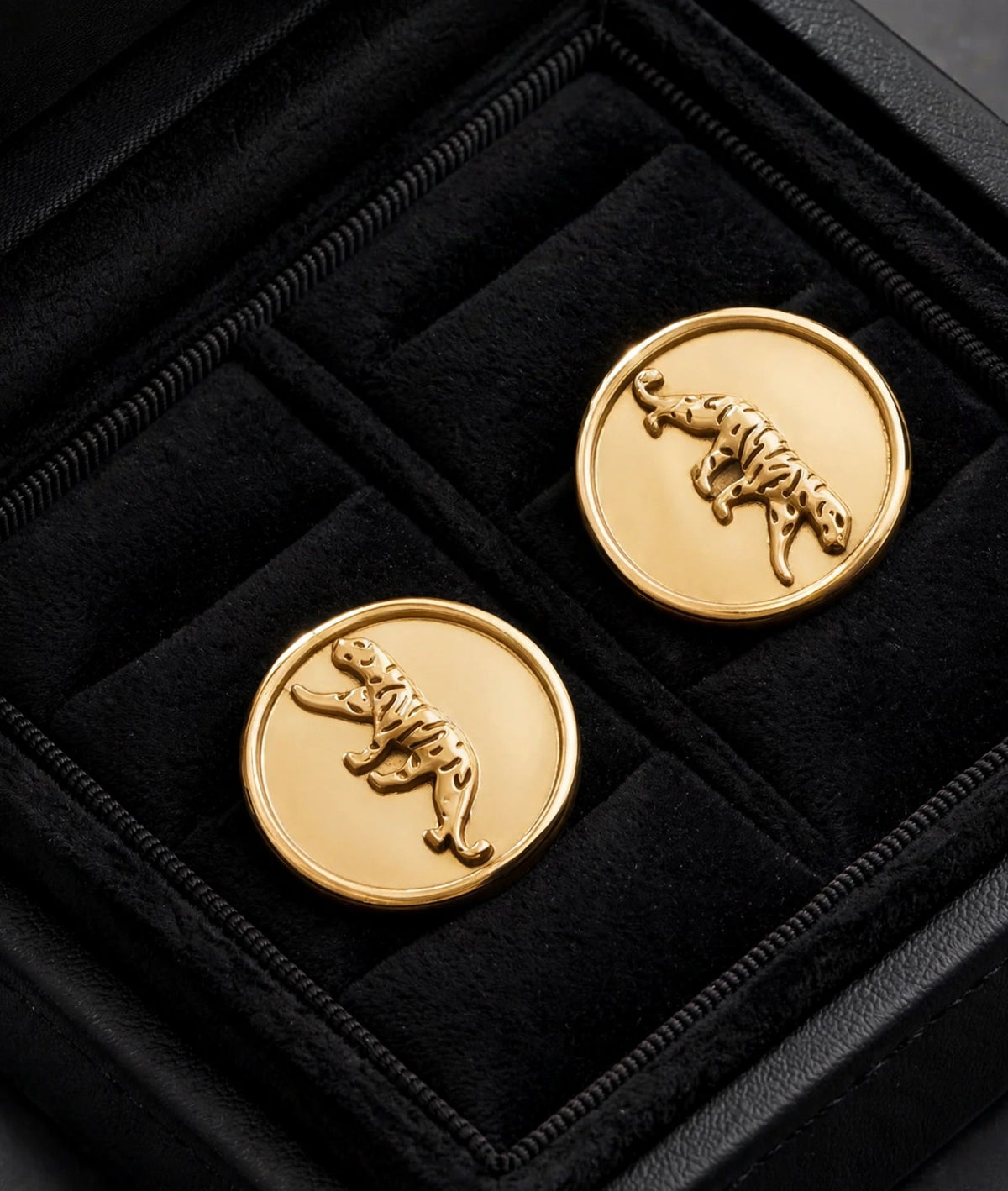 Royal Tiger Cufflinks – 3D Gold & Silver Medallion