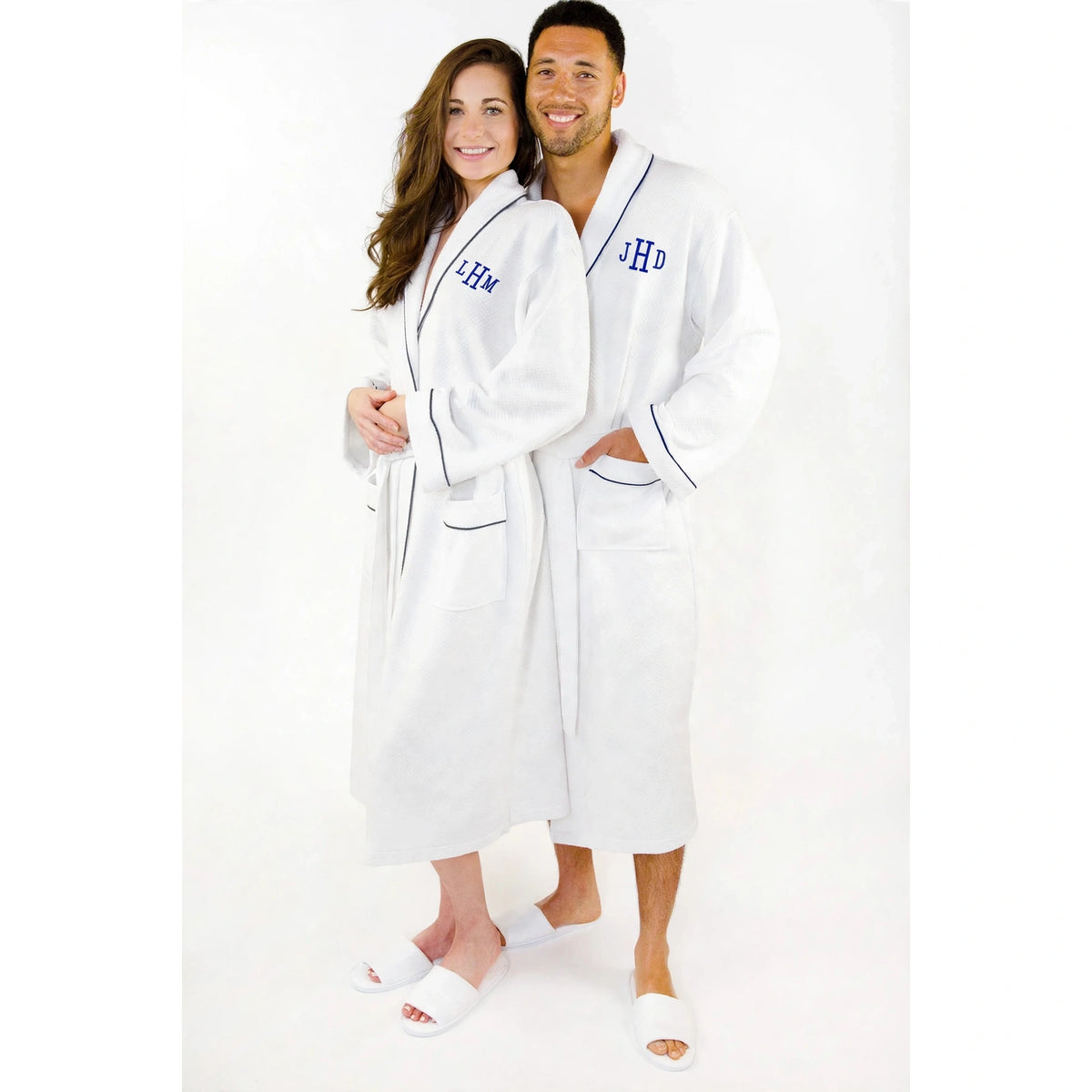 Customized Embroidered Name Bathrobe Set for Couples – Groom & Bride – Personalized Wedding Gift