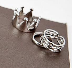 Crown Mid Fingers Ring