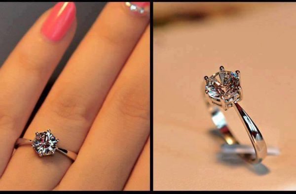 SOLITAIRE CRYSTAL RING