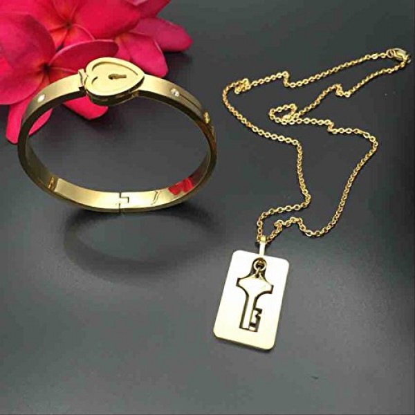 Love Key Bracelet