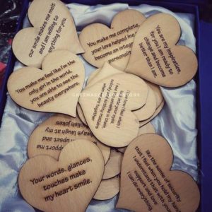 Customized Text Engraved Heart Design Wooden Gift Item