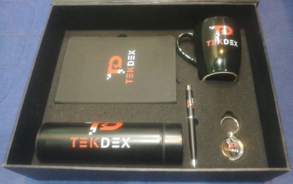 Customiseable Gift Box Smart LED Bottle+Diary+Metal Pen+Metal Keychain+Mug